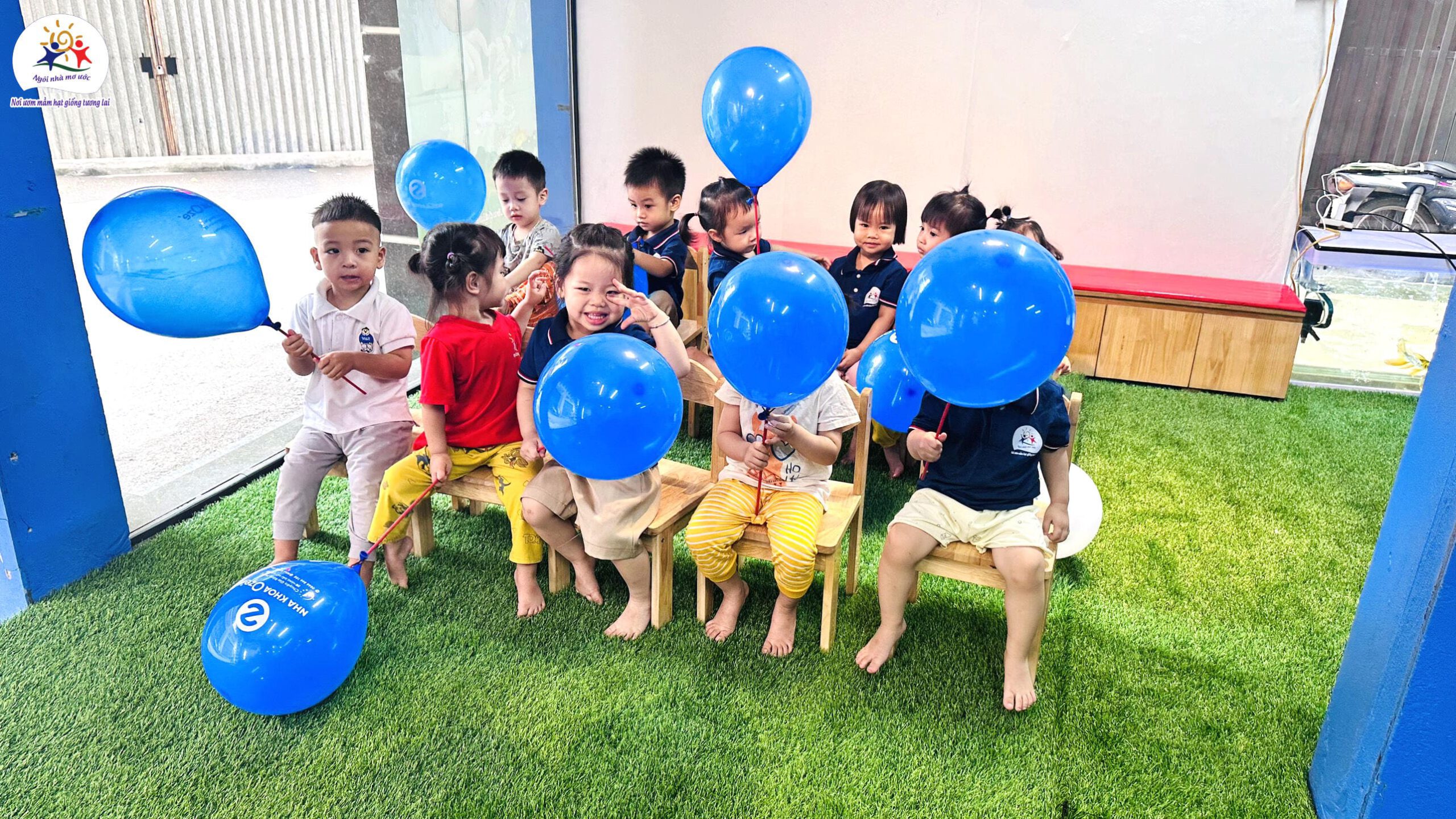 BÉ KHÁM RĂNG - Trường Mầm Non Ngôi Nhà Mơ Ước