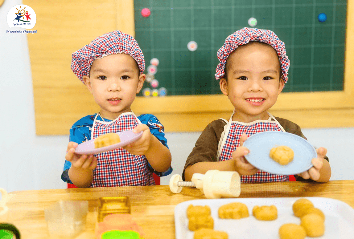 BÉ TRẢI NGHIỆM LÀM BÁNH TRUNG THU LỚP ONG VÀNG - Trường Mầm Non Ngôi Nhà Mơ Ước