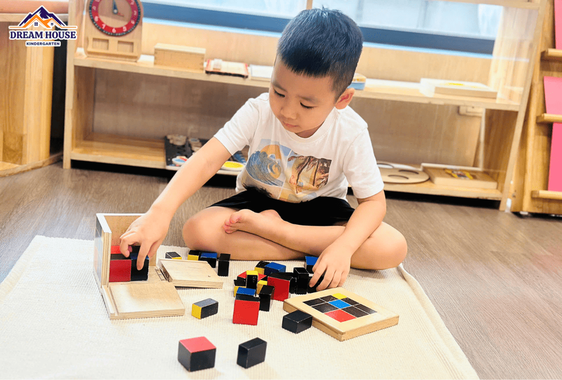 HOẠT ĐỘNG MONTESSORI - Trường Mầm Non Ngôi Nhà Mơ Ước