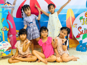 HELLO SUMMER – KHI BÃI BIỂN “GHÉ THĂM” NGÔI NHÀ MƠ ƯỚC - Trường Mầm Non Ngôi Nhà Mơ Ước