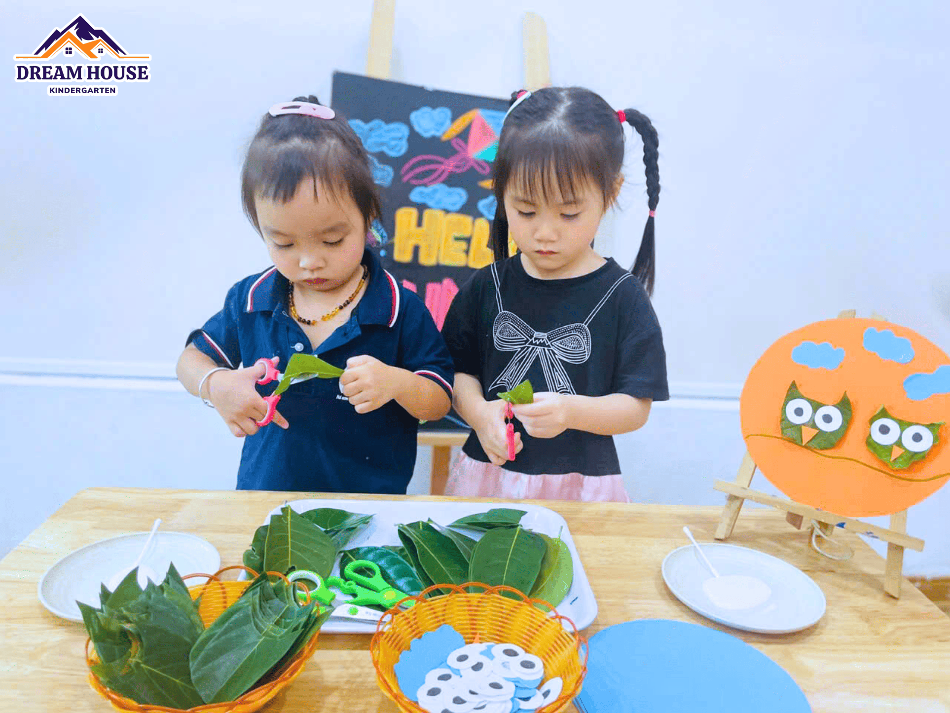 KHÁM PHÁ STEM – CÙNG LÀM CHÚ CÚ TỪ LÁ CÂY - Trường Mầm Non Ngôi Nhà Mơ Ước