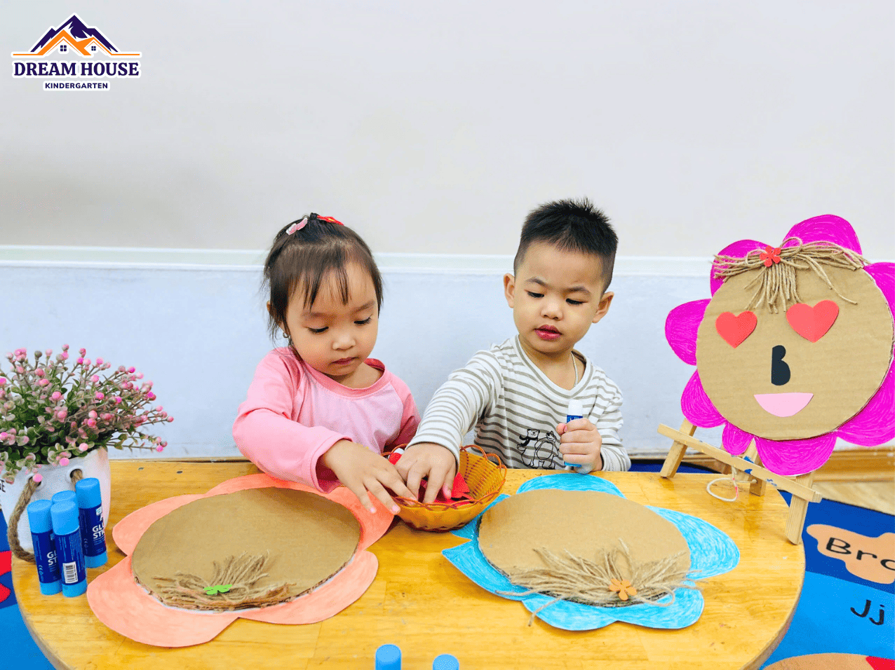 “NHỮNG GIÁC QUAN BIẾT CƯỜI” - Trường Mầm Non Ngôi Nhà Mơ Ước