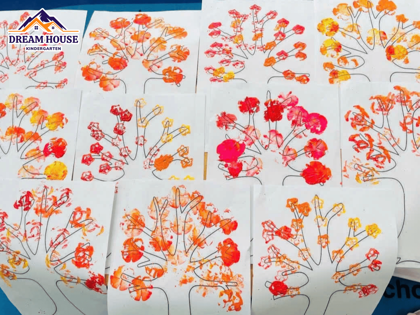 BÀN TAY NHỎ – THẾ GIỚI SẮC MÀU TO - Trường Mầm Non Ngôi Nhà Mơ Ước