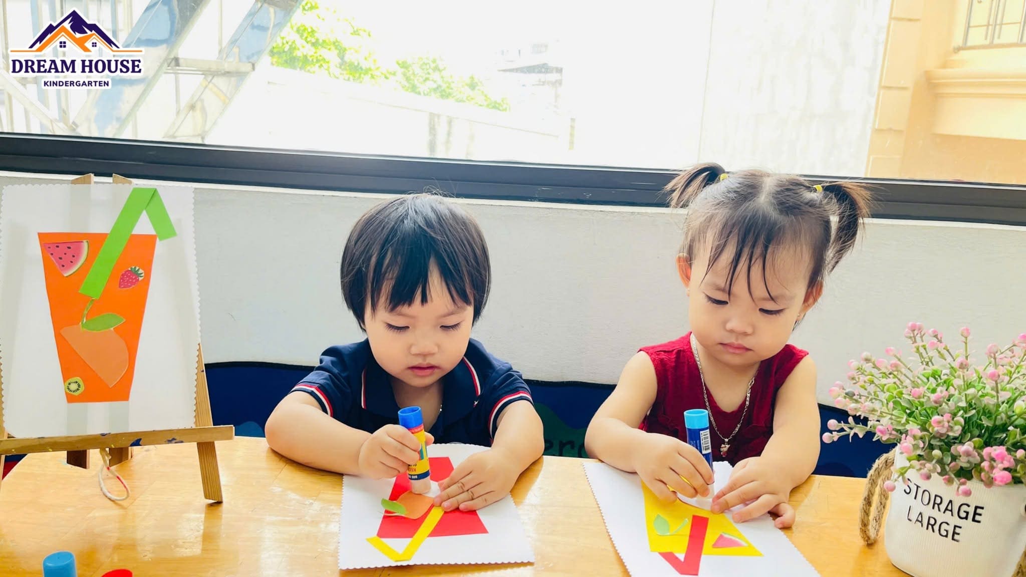HOẠT ĐỘNG "BÉ LÀM LY NƯỚC MÙA HÈ" HOẠT ĐỘNG "BÉ LÀM LY NƯỚC MÙA HÈ" - Trường Mầm Non Ngôi Nhà Mơ Ước